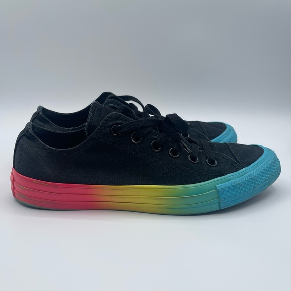 Converse 164823F Chuck Taylor All Star Low Top Rainbow Sneakers - Size M7/W9 - Picture 1 of 8